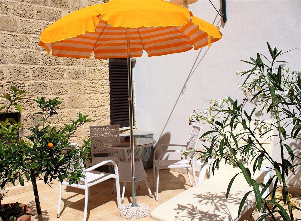 B&B Residenza Pizziniaco Lecce Exterior foto